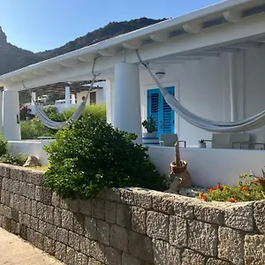 ** Konukevi La Sirena İtalya