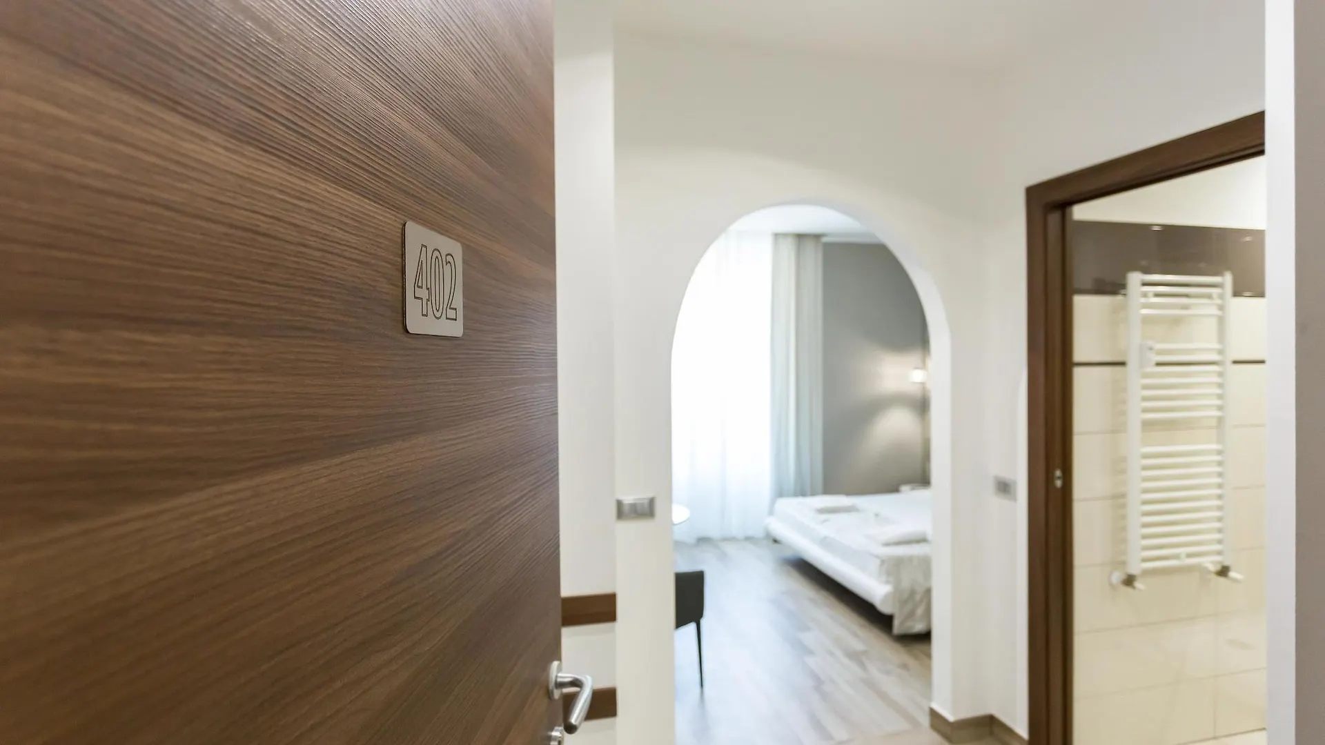 Aparthotel Durini Milan